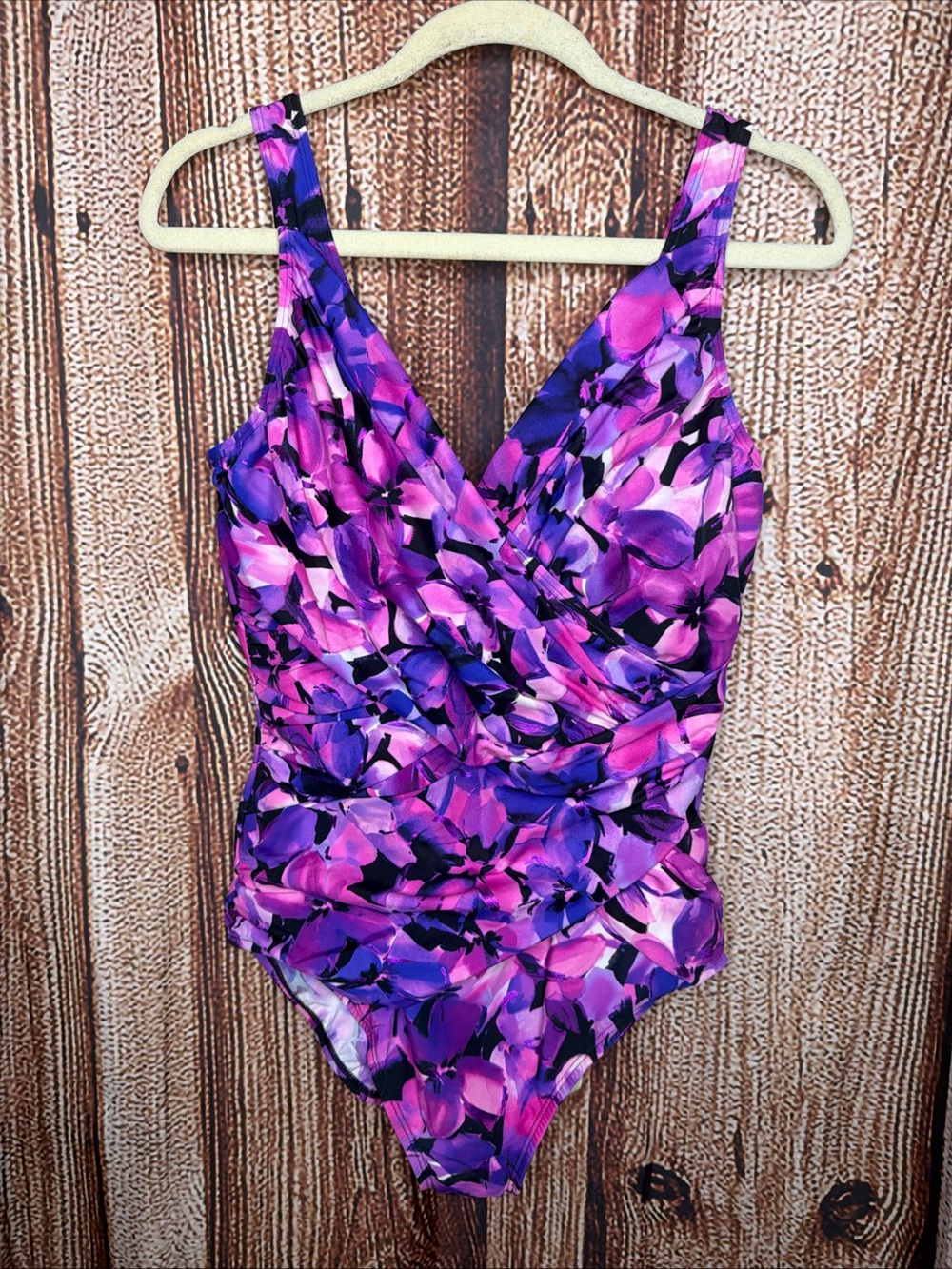 Miraclesuit Womens SZ 14 Purple Floral One Piece Swimsuit Kirkland Slimming NWOT